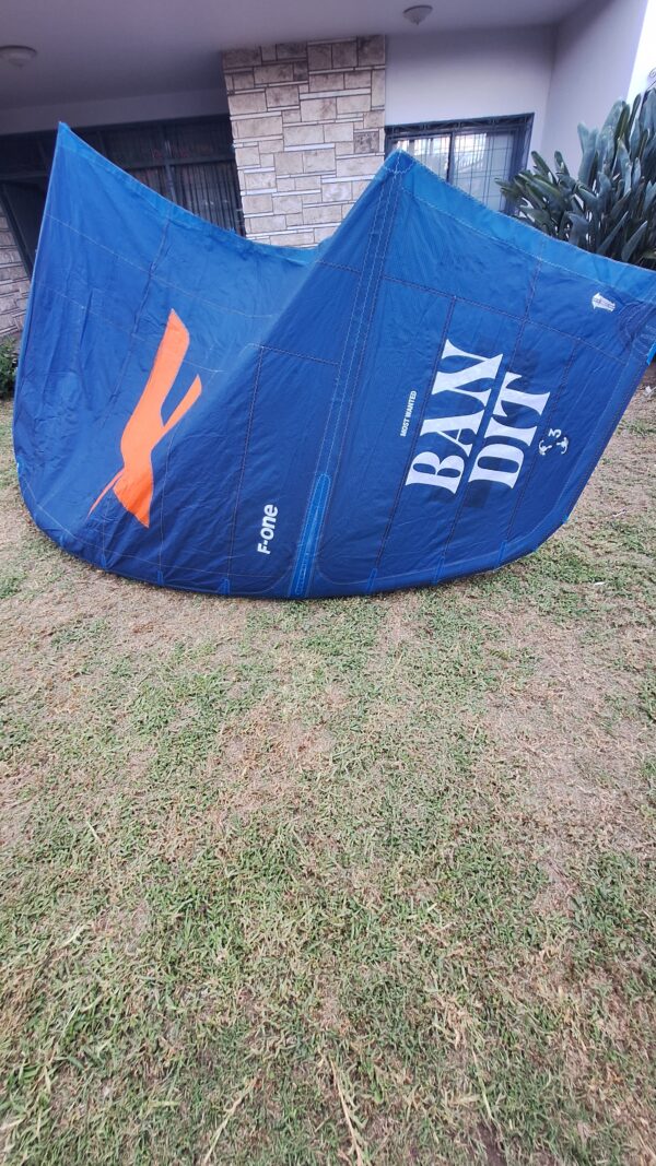 9M - VELA DE KITE - F-ONE BANDIT S3 - 2022 - Imagen 4