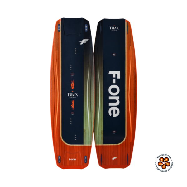 Tabla F-ONE TRAX HRD Lite Tech para kiteboarding.