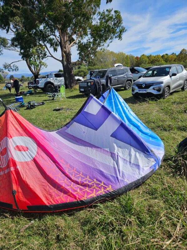 VELA DE KITE HARLEM FORCE 8M - USADA - Imagen 5
